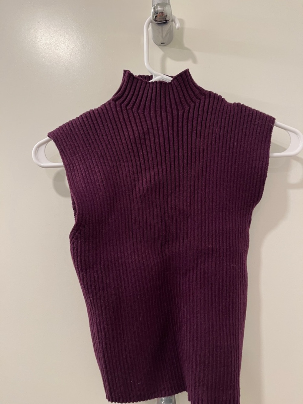 ZARA Sleeveless Ribbed Mock Neck Knit Top - Deep Plum